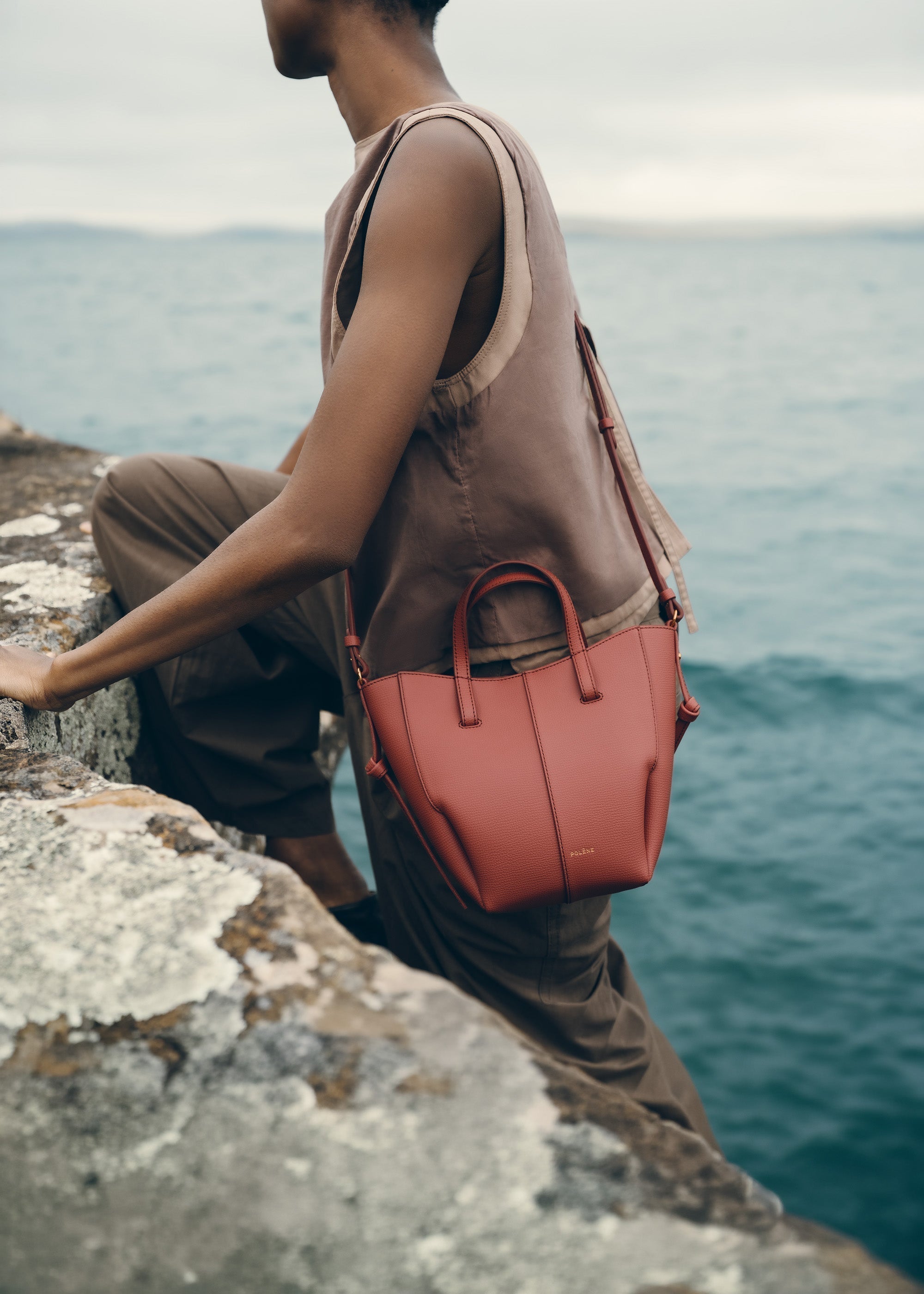 Cyme Tote Nano - Textured Terracotta
