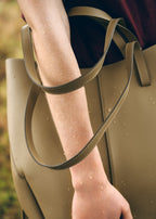 Cyme Tote - Textured Smoky Olive